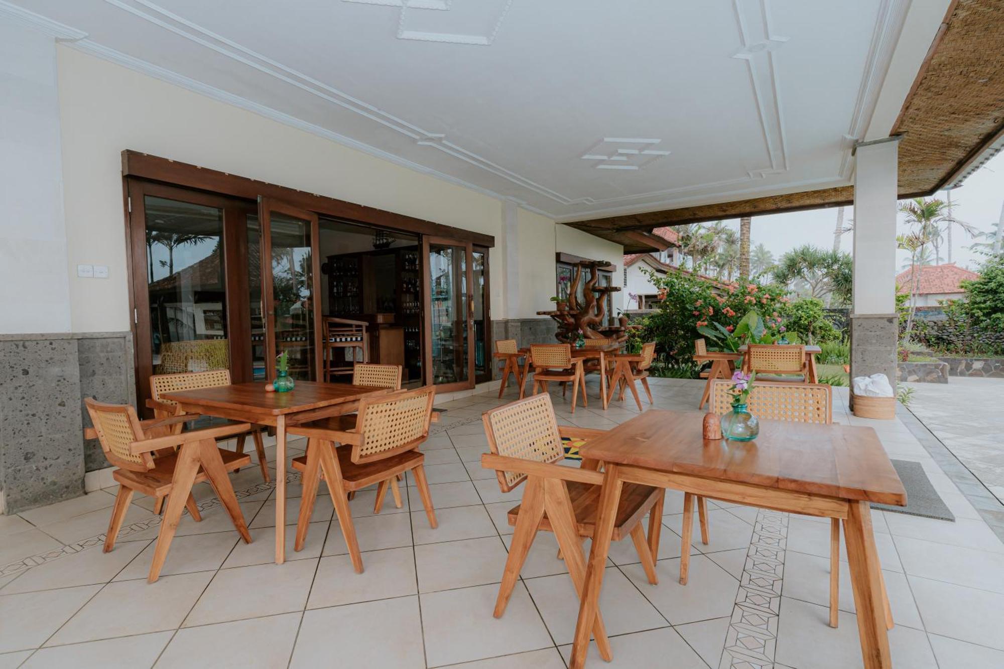 Bali Hai Island Resort Pekutatan  Ngoại thất bức ảnh